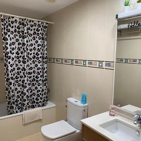 Kelly's Apartament Lloret de Mar